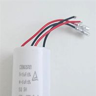 Kondensator (CB-Bauform, 15 µF, 450 V) mit Anschlussklemmen