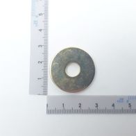 Scheibchen mit zentralem Loch, Maßstab für Orientierung