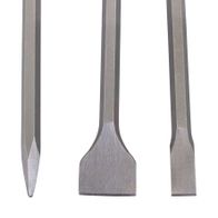 Meißelset Aero Spade von Scheppach, bestehend aus drei Meißeln: Spitzmeißel, Flachmeißel und Breitmeißel. Dargestellt von links nach rechts: Spitzmeißel, Breitmeißel, Flachmeißel.