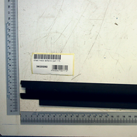 Abdeckblech, Teil 115, Artikelnummer 3902202082, gezeigt von der Seite.