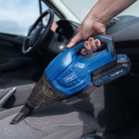 Der Akku-Handstaubsauger C-HVC150-X von Scheppach hat eine Saugleistung von 10kPA, einen Fassungsvermögen von 560ml und einen Faltenfilter der Filterklasse F9. Im Lieferumfang ist ein Akku und ein Ladegerät enthalten.