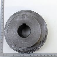 Keilriemenscheibe InnenØ30 von Scheppach. Ansicht von vorne. Durchmesser ca. 15 cm.