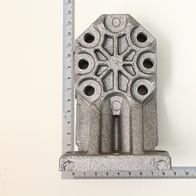 Scheppach Zahnradpumpengehäuse mit dekorativem Lochmuster, Detailansicht