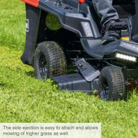 The Scheppach petrol ride-on lawnmower MR225-61 features an easy-to-attach side ejection, allowing mowing of higher grass as well.