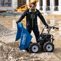 Der Scheppach Dumper DP3000 ist ein robuster Dumper mit 5,6 PS, 3 Vorwärtsgängen und 1 Rückwärtsgang. Er verfügt über einen Allradantrieb und eine Tragfähigkeit von 300 kg.