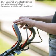 Der Radantrieb unterstützt optimal während des Mähvorgangs, besonders an steileren Rasenflächen.