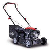 Benzin Rasenmäher PML40-132P Scheppach, seitliche Ansicht, mit schwarzem Grasfangkorb und rotem Motordeckel.