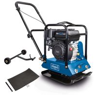 Rüttelplatte HP1200S mit 4,8 kW Motor, inklusive PU-Matte und Fahrwerk. Gezeigt von der Seite.