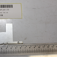 Abdeckplatte (links) mit Beschriftung und Teilenummer J33 für Scheppach-Produkte