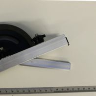 Querschneidlehre von Scheppach, gezeigt von der Seite.