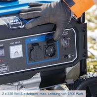 AVR-Anlage mit zwei 230-Volt-Steckdosen für 2800 Watt Leistung
