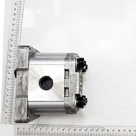 Hydraulikpumpe mit Anschluss für M20x1,5-Schrauben, mechanischer Schutz