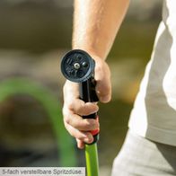 Die Gartenpumpe GP600S von Scheppach verfügt über eine 5-fach verstellbare Spritzdüse für flexible Anwendungen.