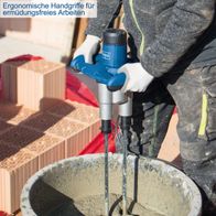 Ergonomische Handgriffe für ermüdungsfreies Arbeiten. Doppel Handrührgerät PM1800D Scheppach mit 1800W Leistung und bis zu 790 min-1 Drehzahlregulierung. Inklusive zwei Mixstäben für Mörtel, Putz und Farbe.
