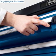 Der Werkstattwagen TW1000} von Scheppach hat kugelgelagerte Schubladen für leichtes Öffnen und Schließen.