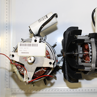 Scheppach-Elektromotor mit Kondensatoren und mechanischen Komponenten