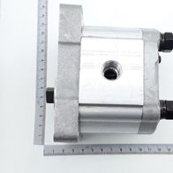 Hydraulikpumpe mit Anschluss für G 3/8" und M20x1,5-Bolzen, mechanischer Teil