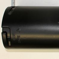 Blasrohr 1, von oben betrachtet, mit Markierungen und Befestigungselementen.