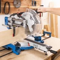 Kapp-Zugsäge HM305SL mit 180 x 340mm Schnitthöhe, Laserführung, Softstart und Posaunenauszug für präzise Schnitte.