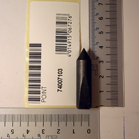 ZENTRIERSPITZE RD 10x40 von Scheppach, Artikelnummer 74007103, gezeigt von der Seite mit einem Lineal zur Größenveranschaulichung.