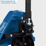 Präzise Hydraulik mit wartungsfreiem System. Scheppach Hubwagen HW2500 mit 2500 kg Hubkraft, 1150 mm Gabeln, beschichteten Laufrädern und 3-Wege-Hebel für Lager, Werkstatt und Transportarbeit.
