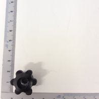 Sterngriffmutter M6 von Scheppach, Ansicht von unten.