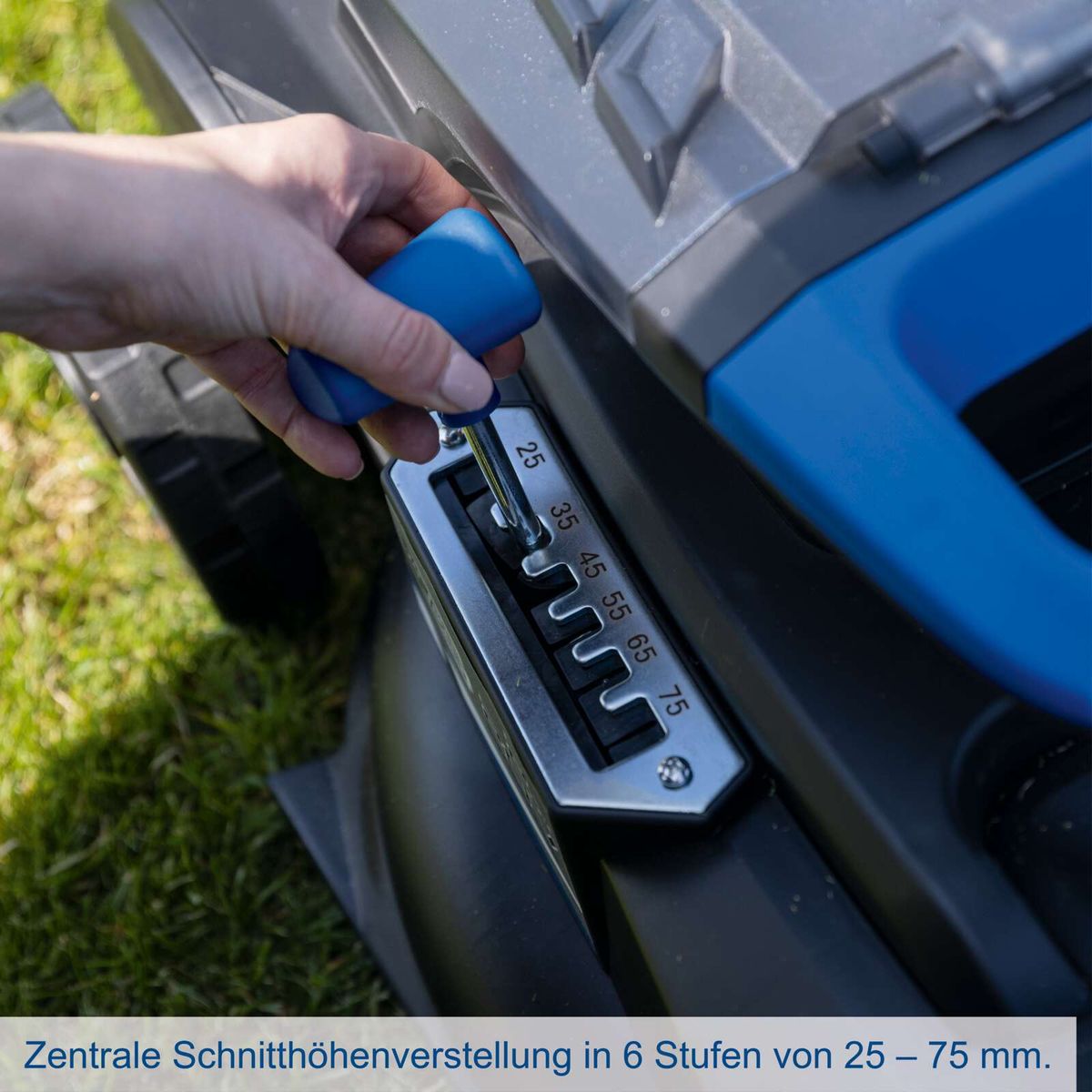 Zentrale Schnithöhenverstellung für Akku-Rasenmäher mit 6 Stufen von 25 bis 75 mm