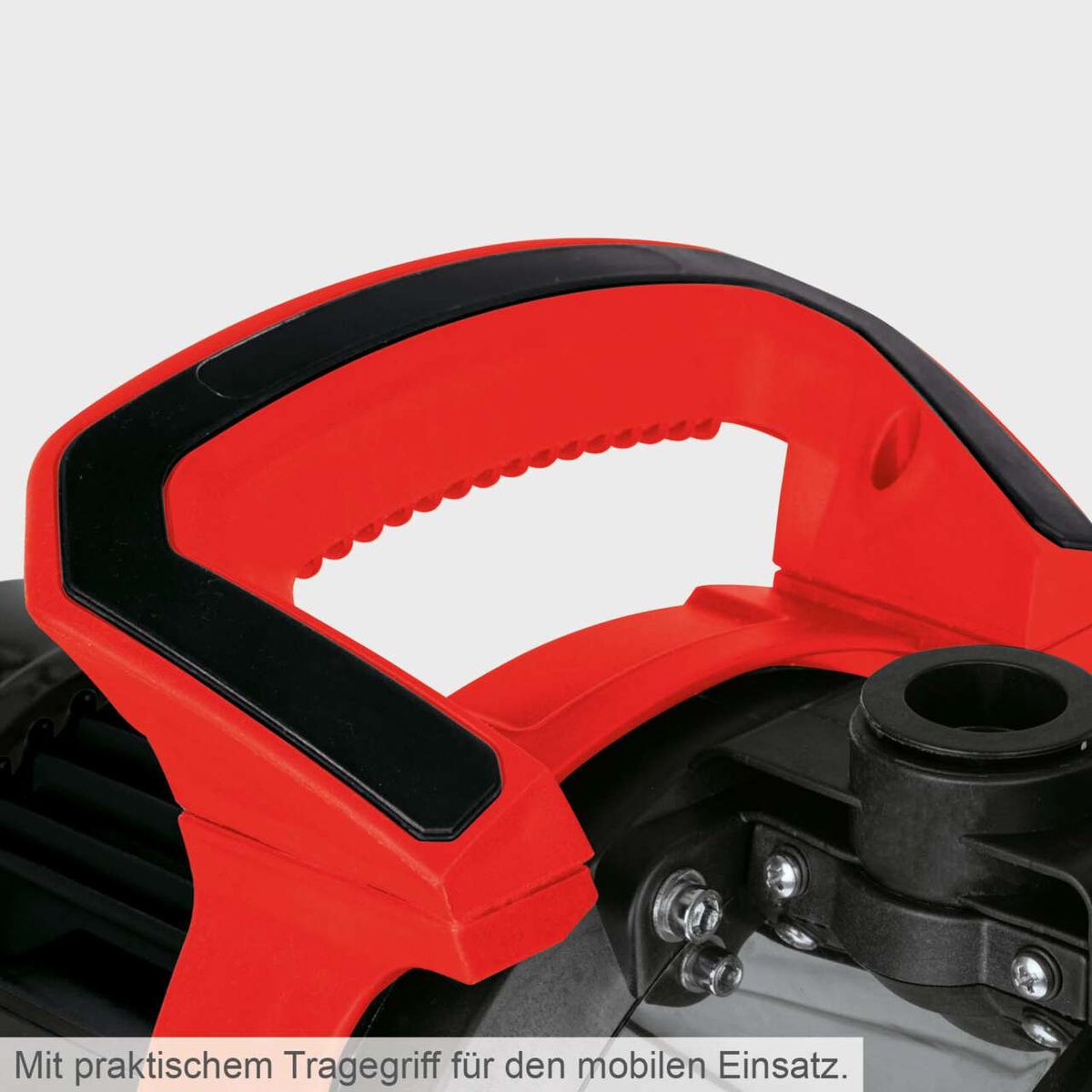 Die Gartenpumpe GP1400JET von Scheppach verfügt über einen praktischen Tragegriff für den mobilen Einsatz.