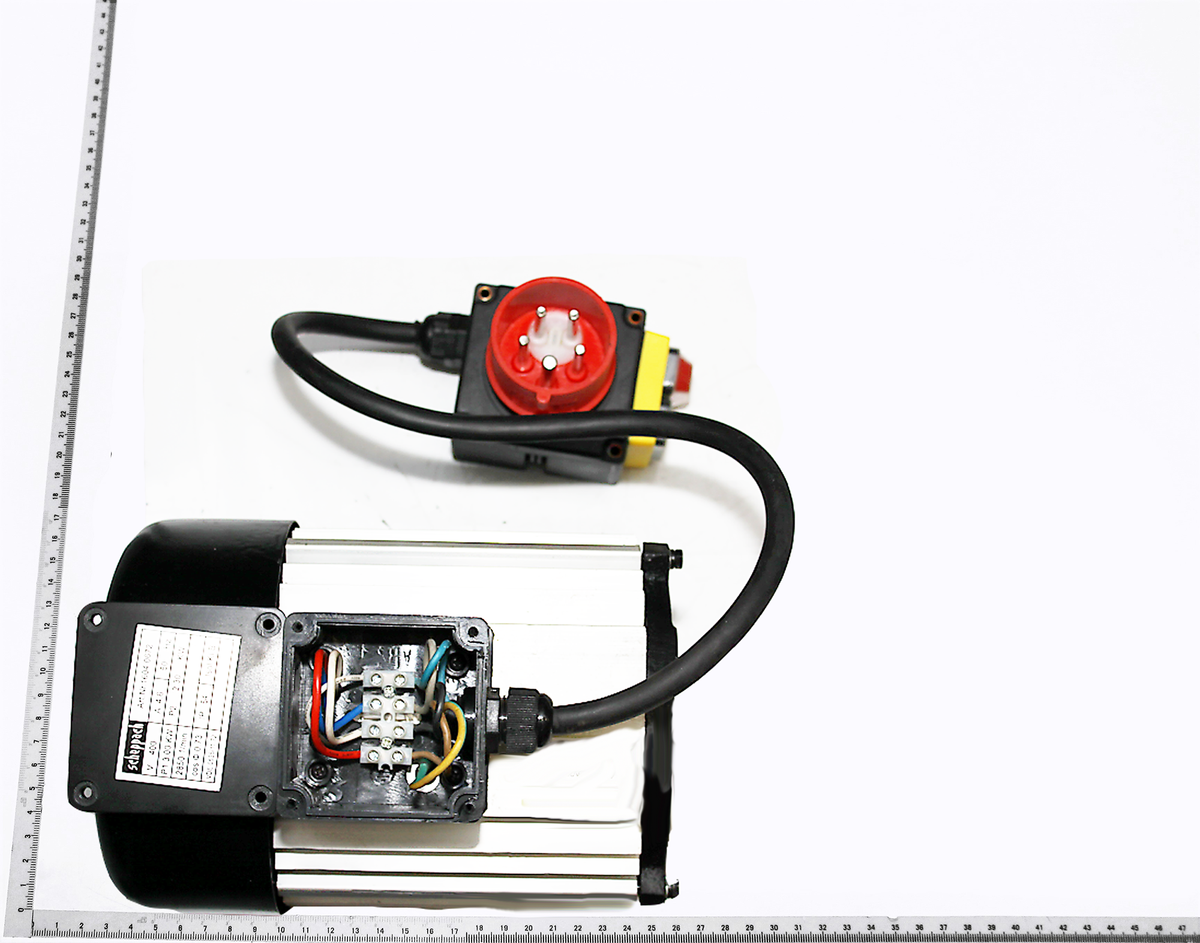 Scheppach-Motoranschlussklemmen mit Stecker und Kabel für 400V-Teilequipment