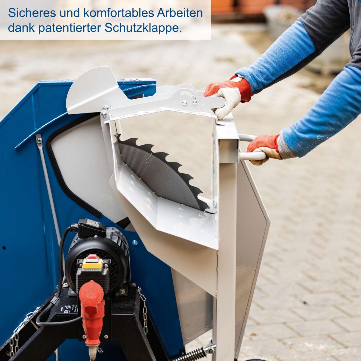 Patentierte Schutzklappe für sicheres Arbeiten mit Scheppach-Werkzeug