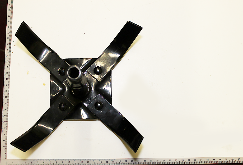 Scheppach-Meßskala mit vier Messarmen und zentralem Messfuß