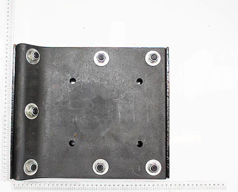 Scheppach-Fußplatte mit Montagelöchern und Befestigungselementen für Maschinenkomponenten