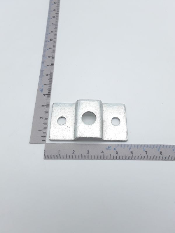 Scheppach-Bügelhalter mit zwei Bohrungen für Befestigung