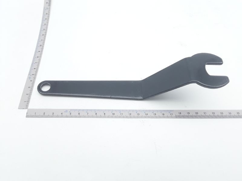 Scheppach-Gabelschlüssel (Teilansicht) mit Griff und Öffnung