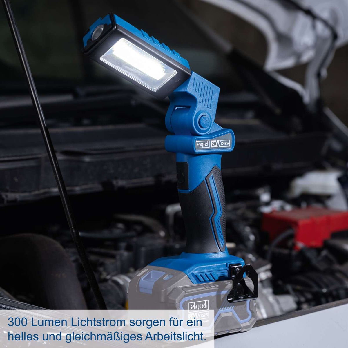 Akku-Arbeitsleuchte mit 300 Lumen für gleichmäßiges Arbeitslicht