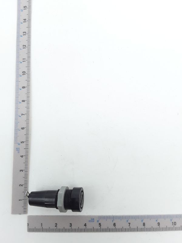 Scheppach-Sicherungshalter mit Gewindeaufnahme für Schraubverbindung