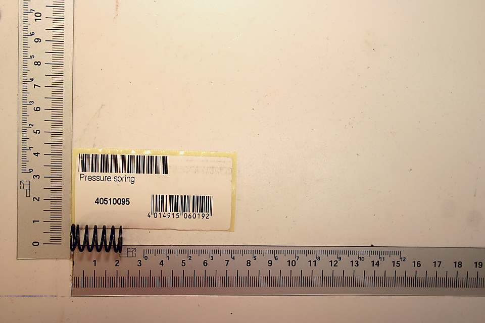 Druckfeder RD12x25 von Scheppach, Artikelnummer 40510095, von der Seite fotografiert.