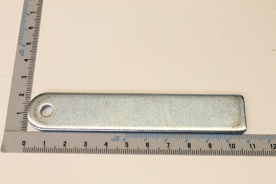 Stützeisen von Scheppach, gezeigt von der Seite, Länge ca. 10 cm.