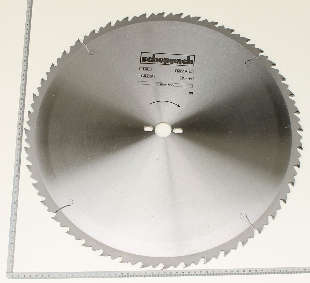 Scheppach-Kreissägeblatt mit 500 mm Durchmesser und 44 Zähnen