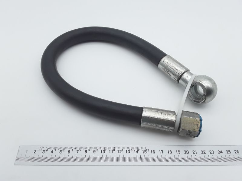 Hydraulikschlauch M22x1,5 / Auge 20 / 550 von Scheppach, Ansicht von der Seite.