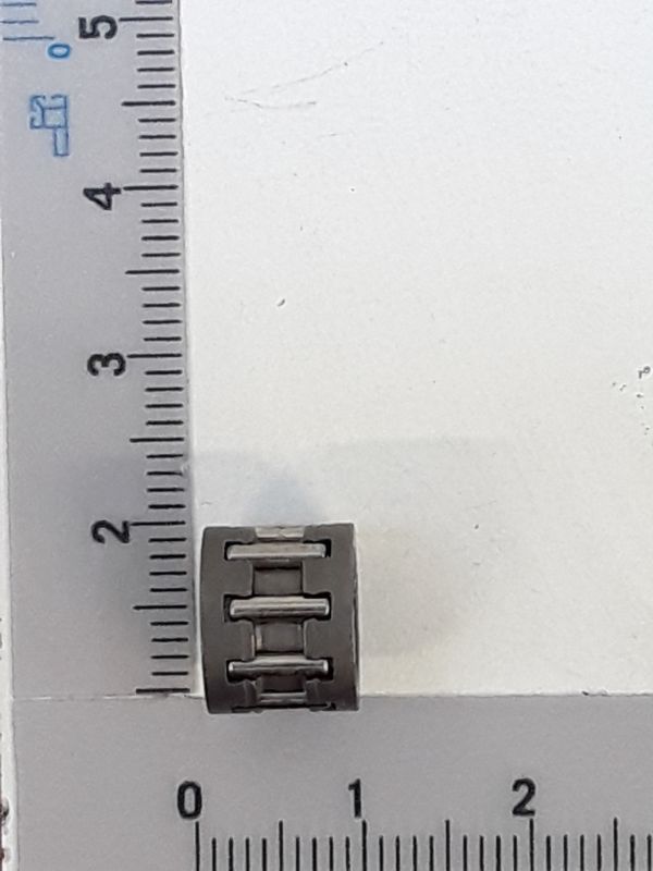 Nadellager K8x11x8-TV DIN 5405-1/ISO 3030 von Scheppach. Das Lager wird von der Seite gezeigt.