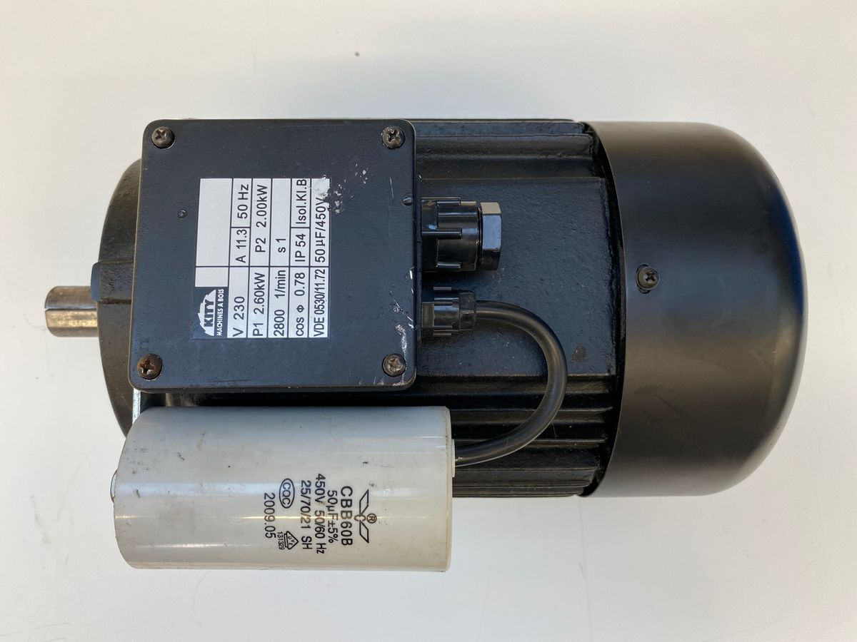 Scheppach Motor 230V, 2800 U/min, P1 2600W, P2 2000W. Ansicht von oben.