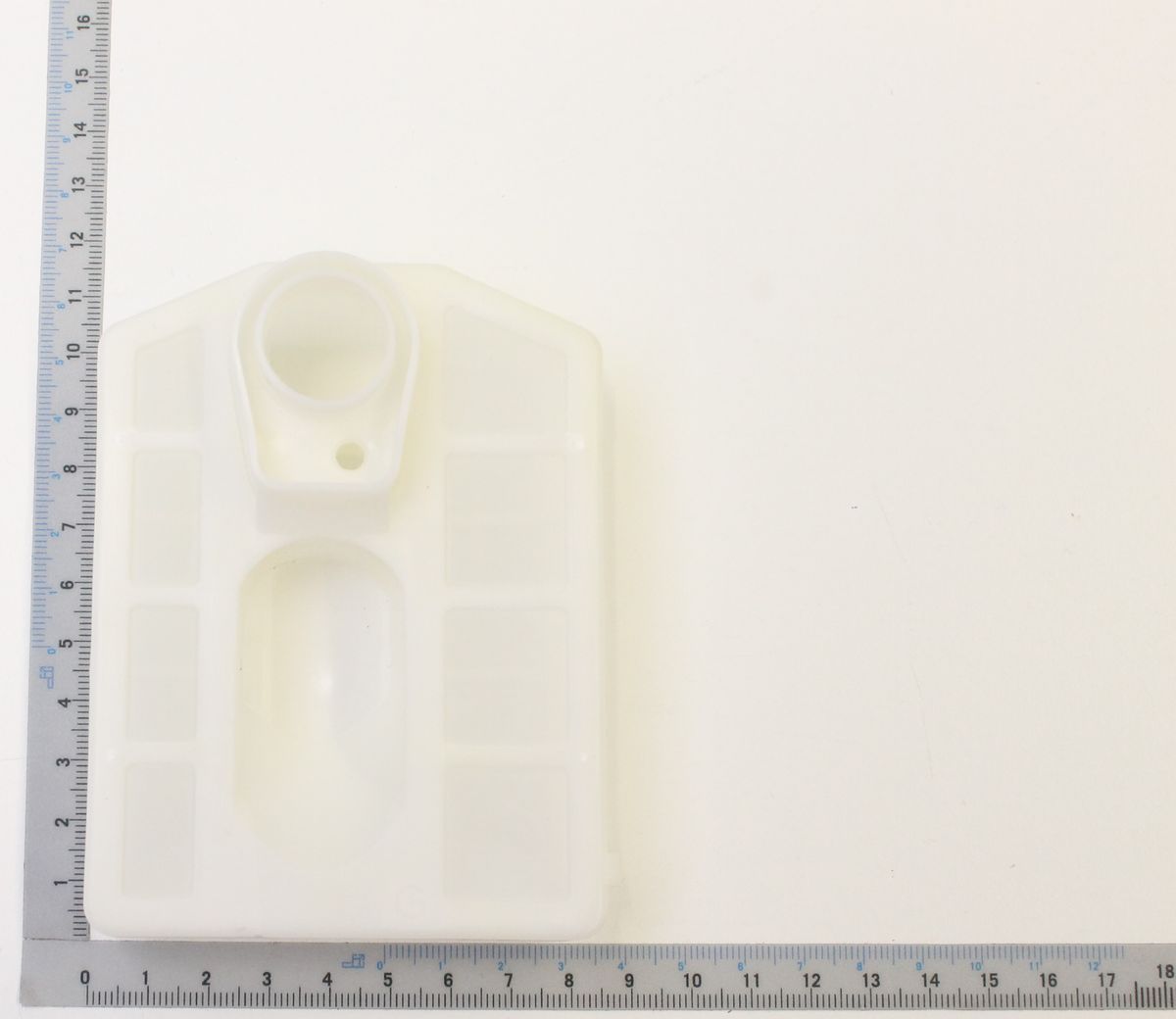 Luftfilter (Skala für Maßeinheiten) mit Messmarkierung für 83x110x34 mm