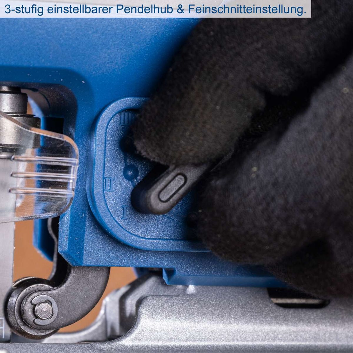 Die Akku-Stichsäge BC-JS254-X von Scheppach verfügt über einen 3-stufig einstellbaren Pendelhub und eine Feinschnitteinstellung.