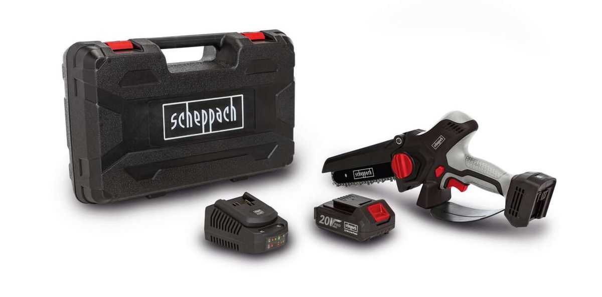 Akku-Gehölzschneider CBS260-20Li von Scheppach mit Ladegerät und Akku, gezeigt von der Seite.