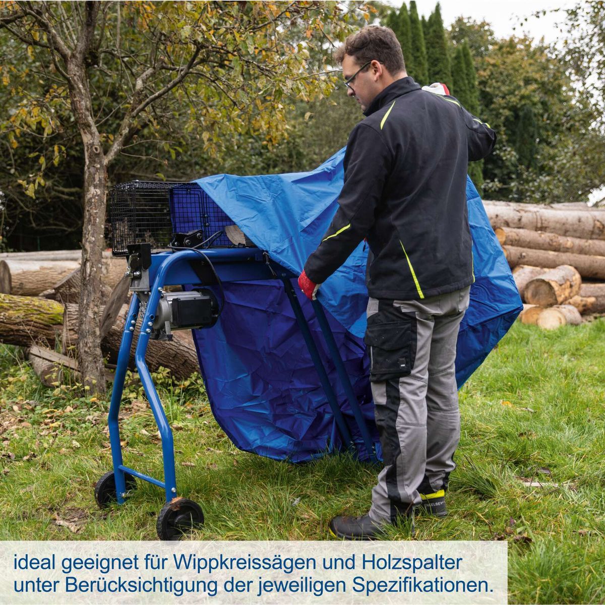 Ideal für Wippkreissägen und Holzspalter unter Berücksichtigung der jeweiligen Spezifikationen. Wasserfest und UV30-resistent. Maße: 1050 x 1200 x 1100 mm.