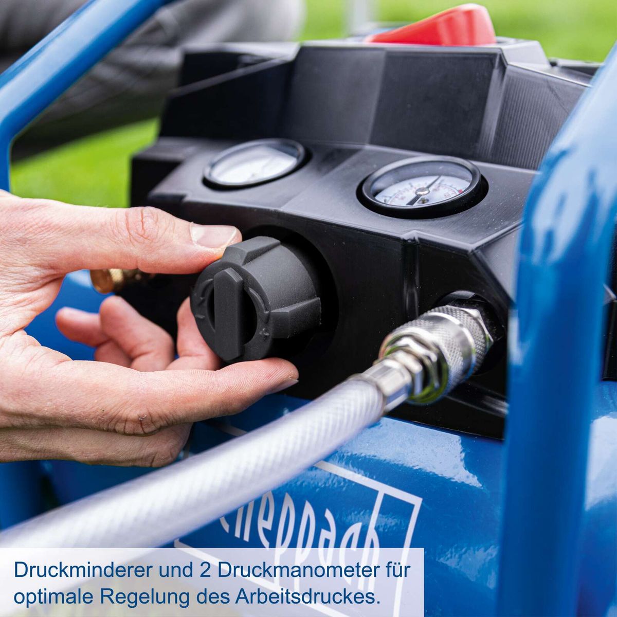 Druckminderer mit zwei Druckmanometern für präzise Arbeitsdruckregelung