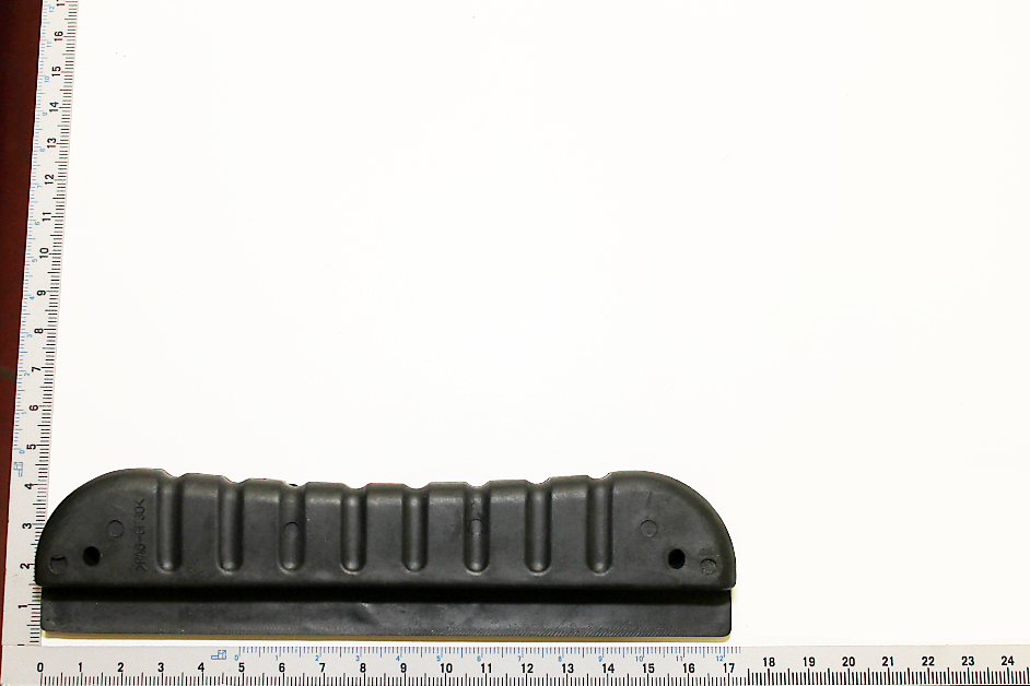 Schutzgriff von Scheppach, gezeigt von der Seite auf weißem Hintergrund.