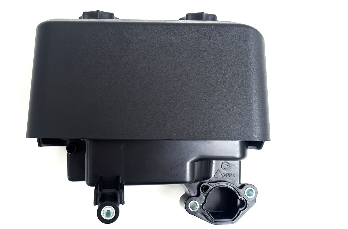 Scheppach-Pumpengehäuse mit Anschluss für Fluidverbindung