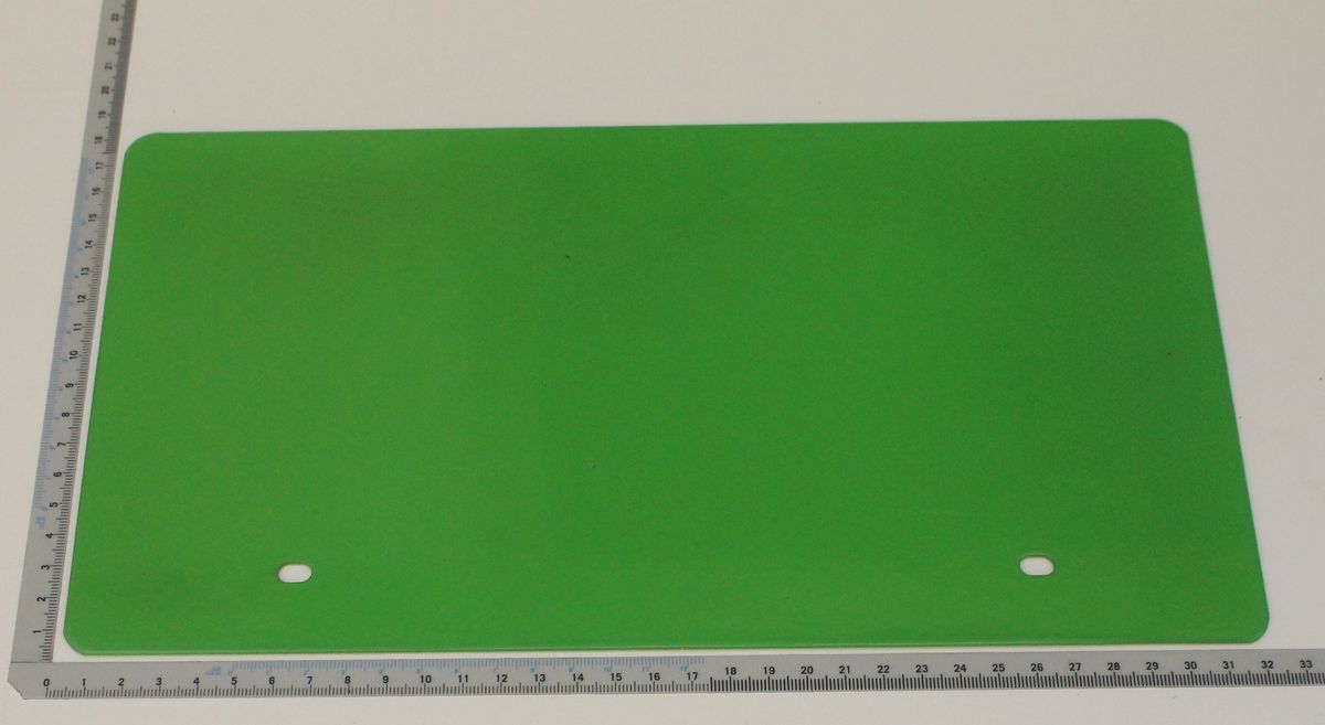 Grüne Schutzplatte (Scheppach-Schutzplatte) mit zwei Bohrungen
